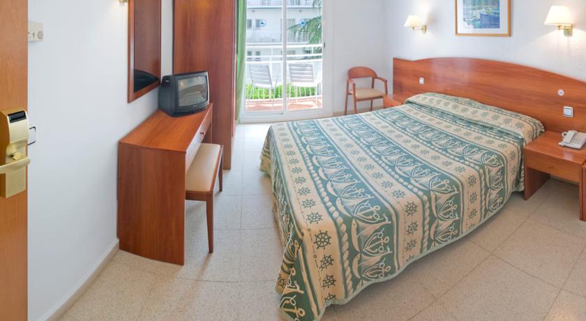 GHT Balmes Aparthotel & Splash — Коста Барселона, Іспанія мініатюра 23