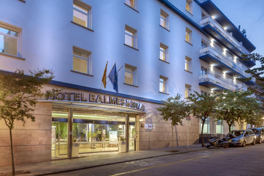 GHT Balmes Aparthotel & Splash — Коста Барселона, Іспанія мініатюра 48