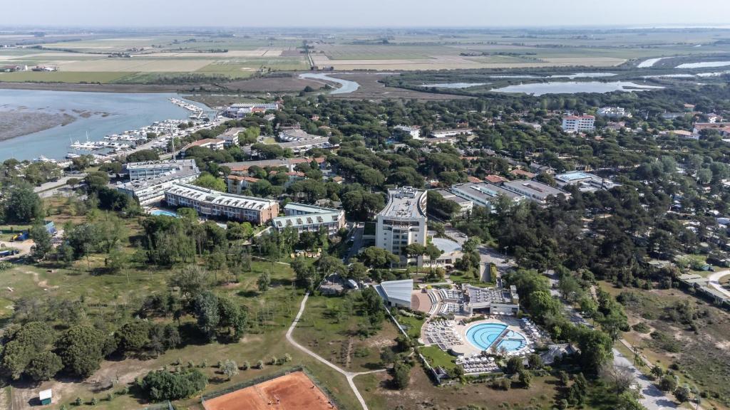 Laguna Park — о. Вентотене, Італія мініатюра 8