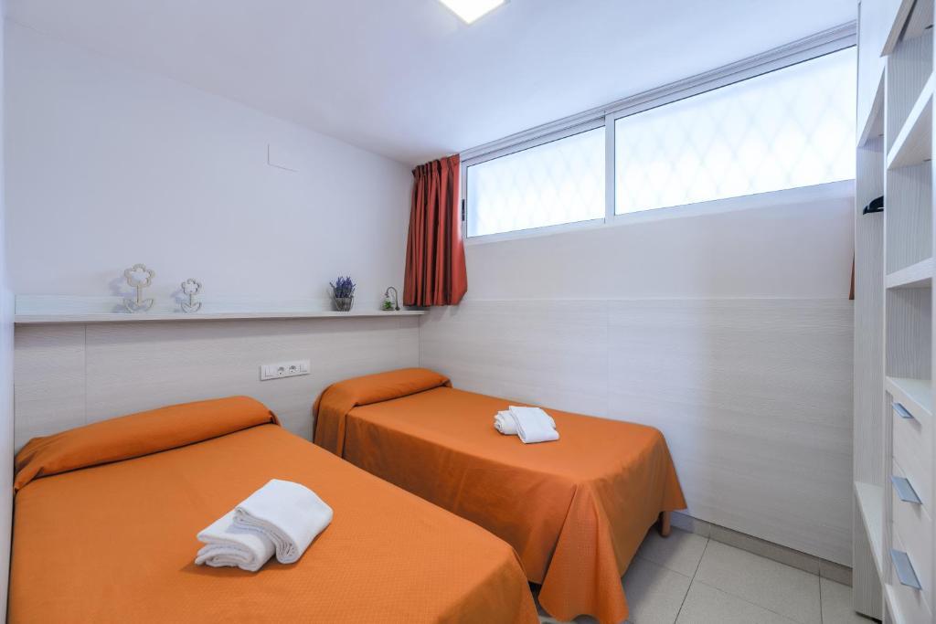Navarra Suites Apartamentos Salou — Коста Дорада, Іспанія мініатюра 9