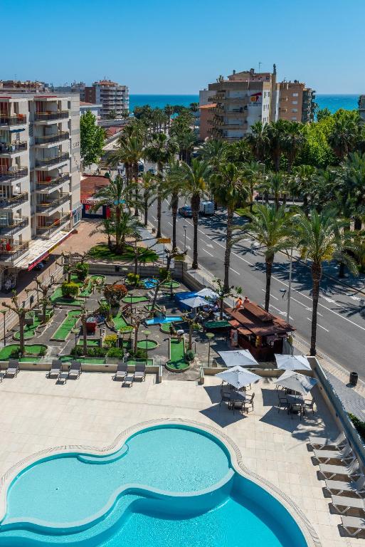 Navarra Suites Apartamentos Salou — Коста Дорада, Іспанія — фото 1