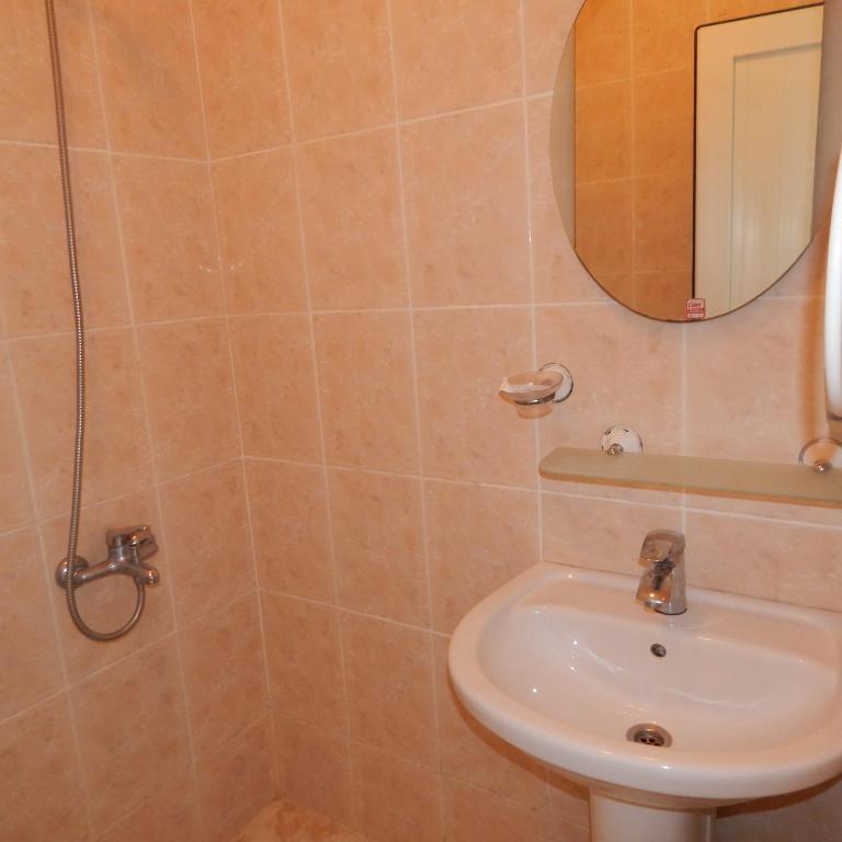 Beka Hotel — Урекі, Грузія мініатюра 7