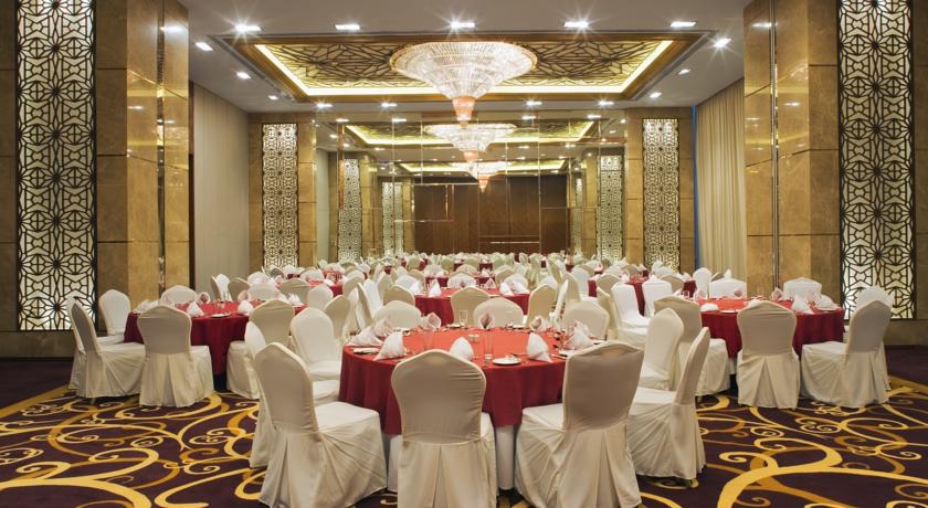 The Meydan Hotel — Дубаї, Об'єднані Арабські Емірати мініатюра 85