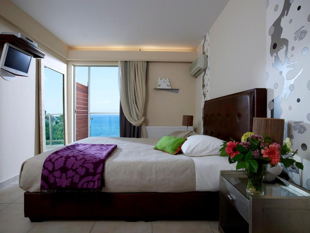 Belle Helene Hotel Vathi — Лаконія, Греція мініатюра 8