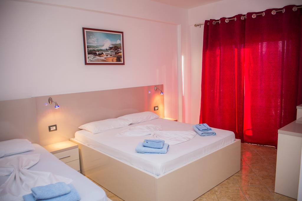 Mucobega Hotel 2 — Саранда, Албанія мініатюра 6