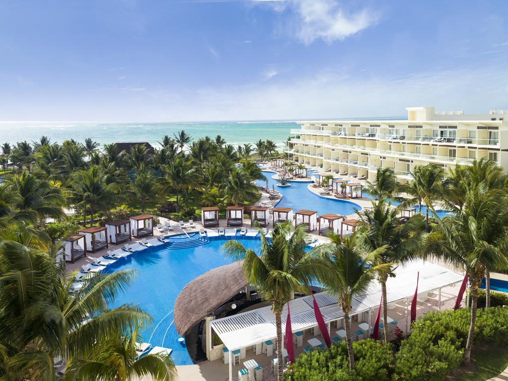 Azul Beach Resort Riviera Cancun by Karisma Puerto Morelos — Рівʼєра-Майя, Мексика — фото 1
