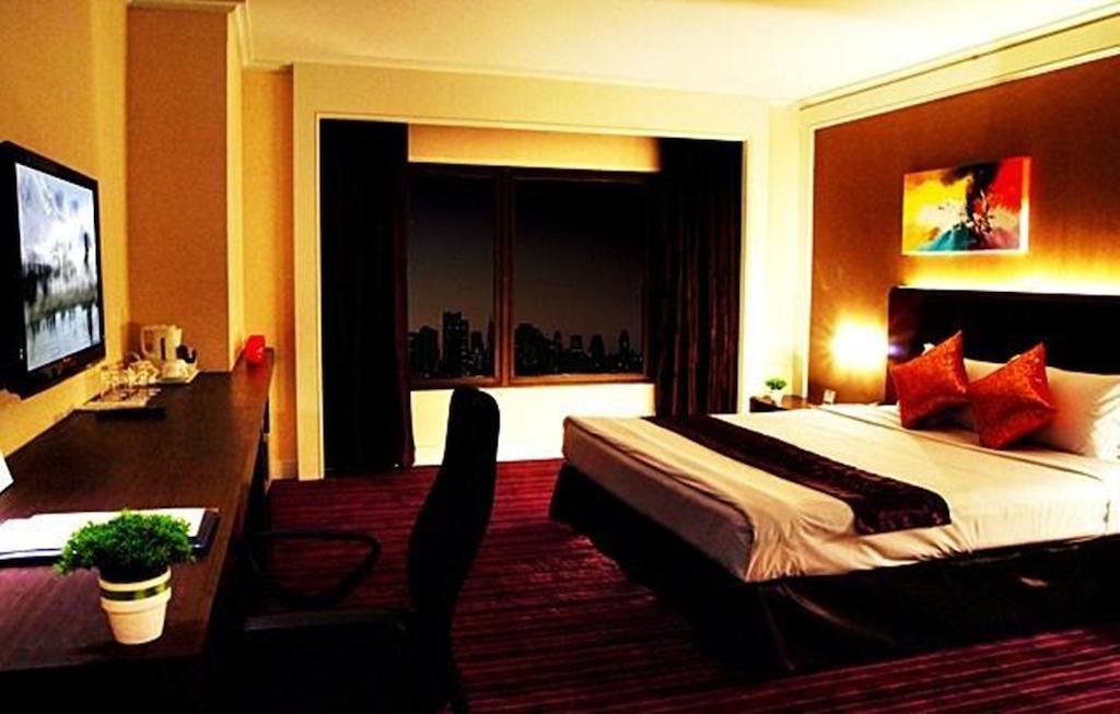 Grand China Hotel, Бангкок, Таїланд мініатюра 26