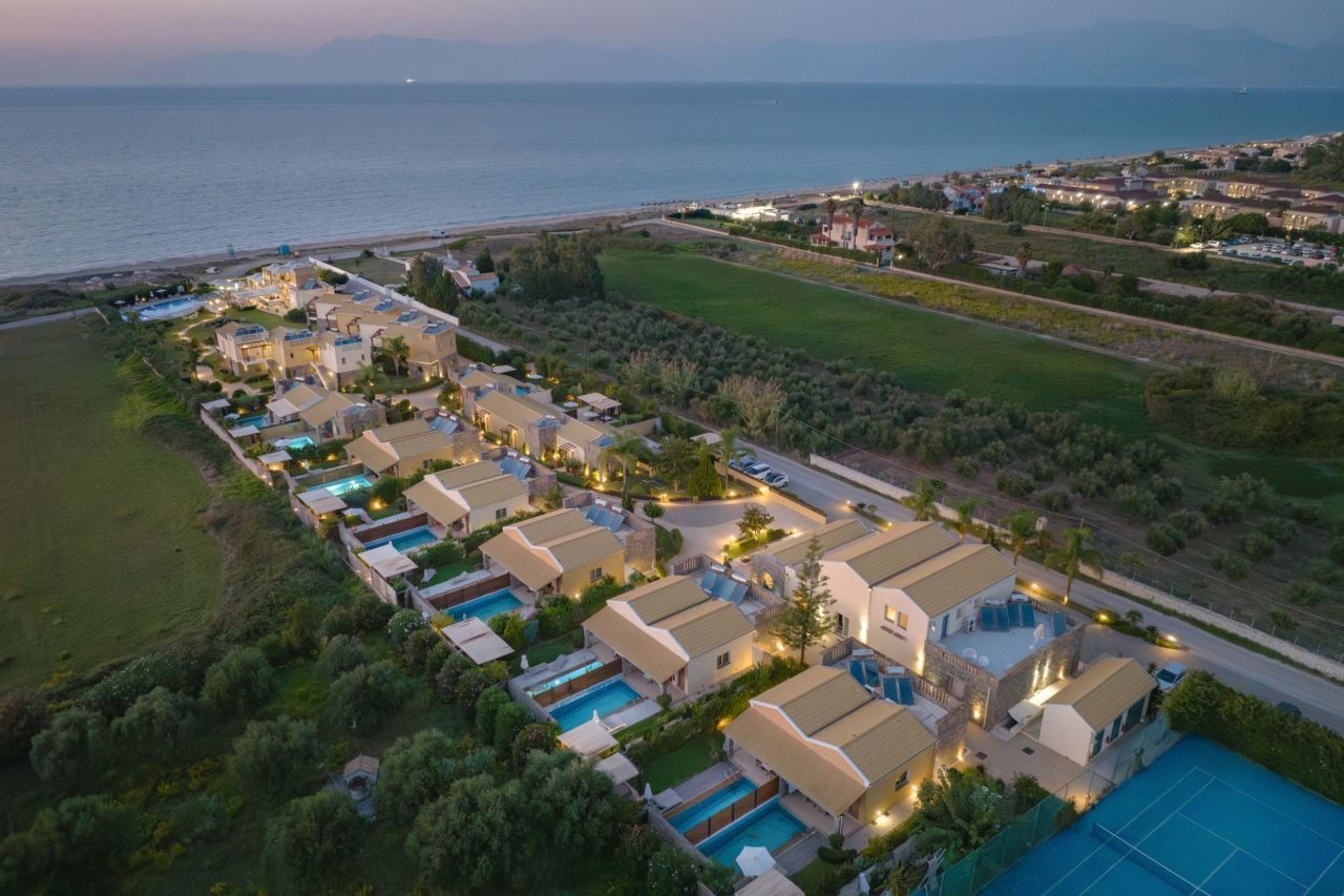 Restia Suites Acharavi — о. Корфу, Греція мініатюра 6