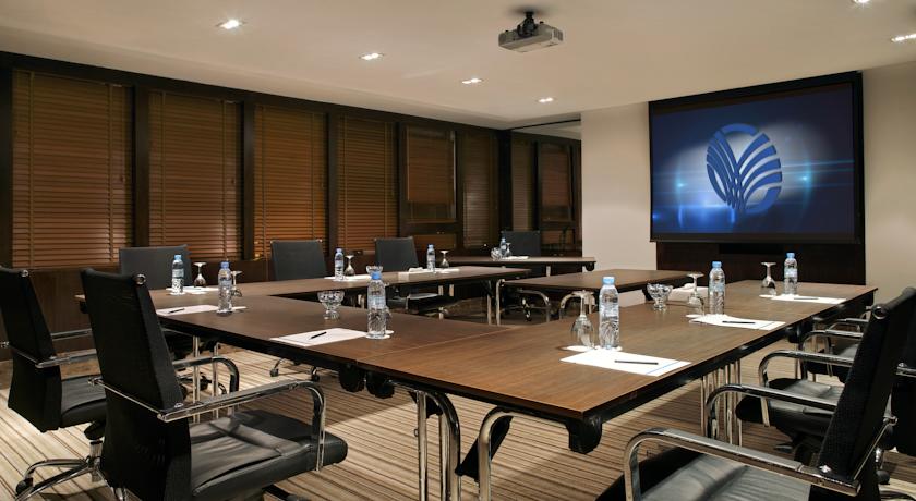 Jumeira Rotana Dubai — Дубаї, Об'єднані Арабські Емірати мініатюра 163