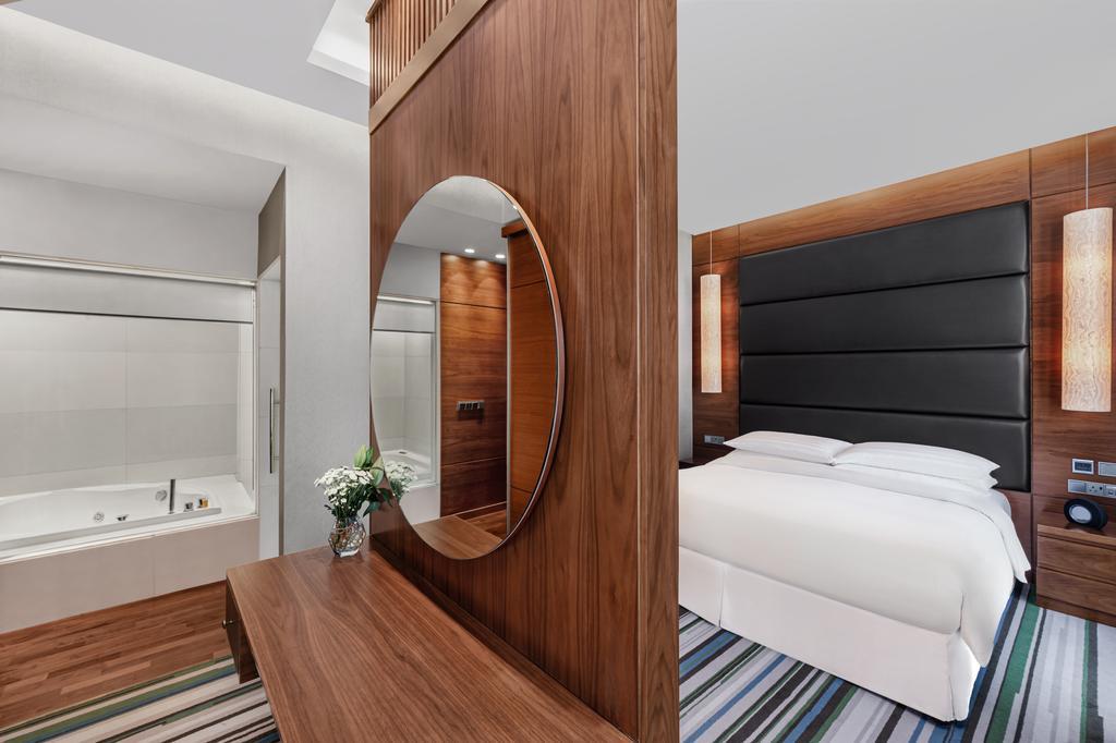 Four Points by Sheraton Doha — Доха, Катар мініатюра 7