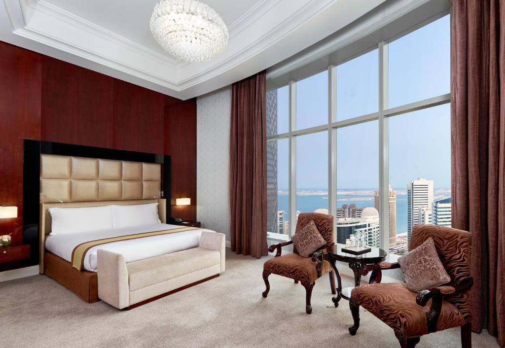Crowne Plaza Doha West Bay — Доха, Катар мініатюра 11