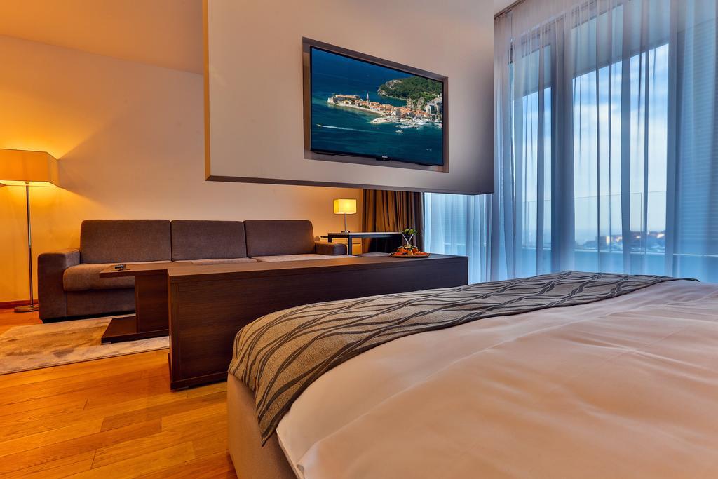 WOW Hotel — Будванськая Рівʼєра, Чорногорія мініатюра 6