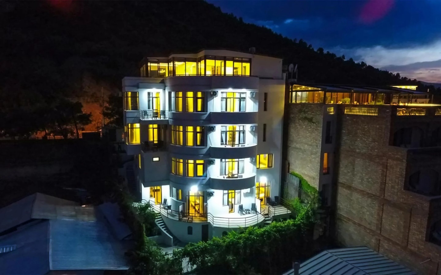 Vista Hotel — Тбілісі, Грузія мініатюра 16