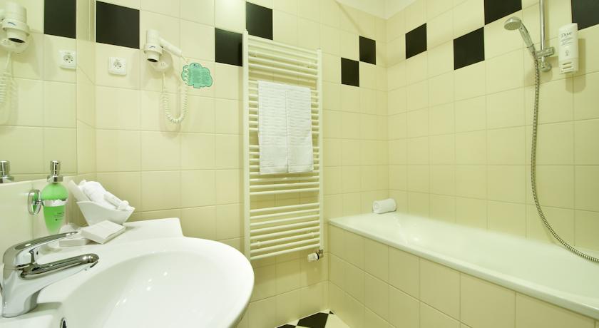 Ramada Airport Hotel Prague — Прага, Чехія мініатюра 27