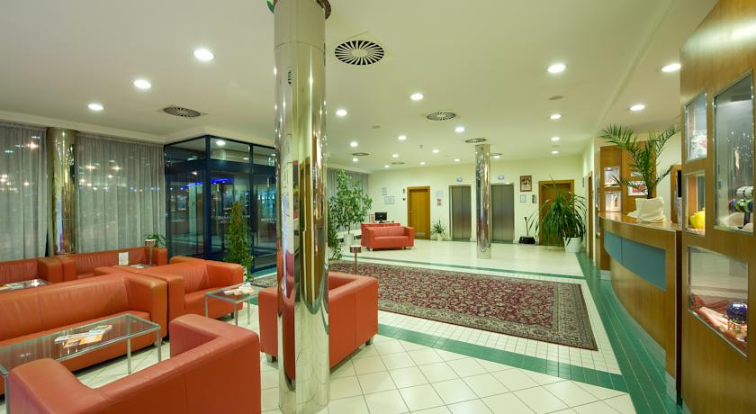 Ramada Airport Hotel Prague — Прага, Чехія мініатюра 35