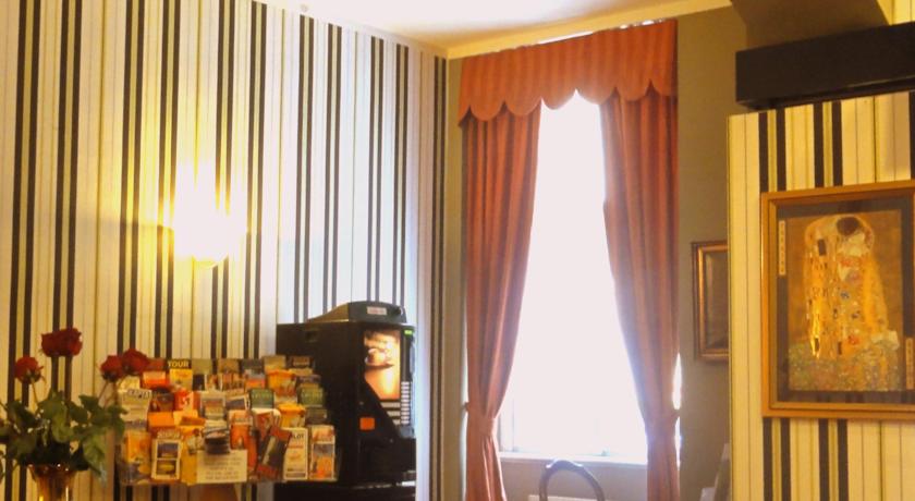 Mala Strana Hotel — Прага, Чехія мініатюра 32
