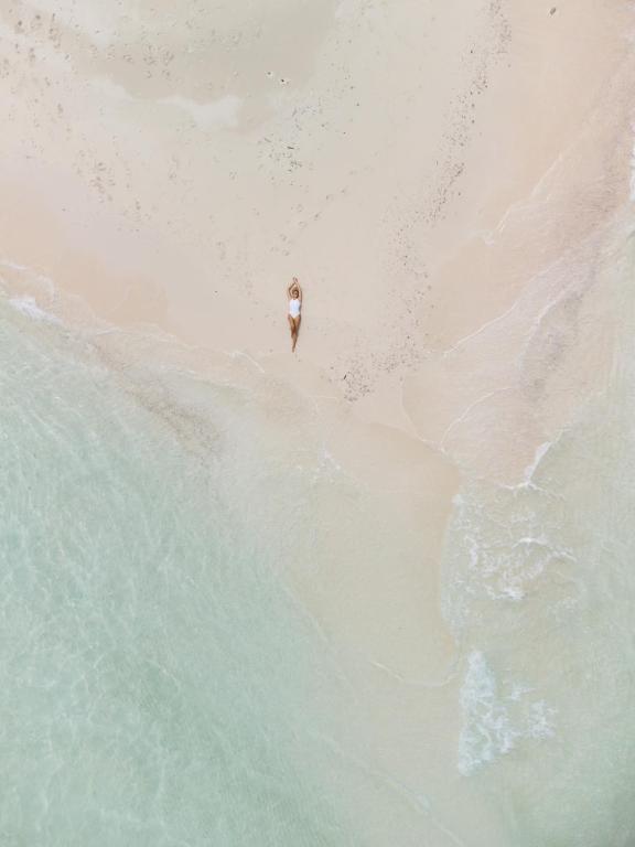 Ecoboo Maldives Thinadhoo — Вааву Атол, Мальдіви мініатюра 38