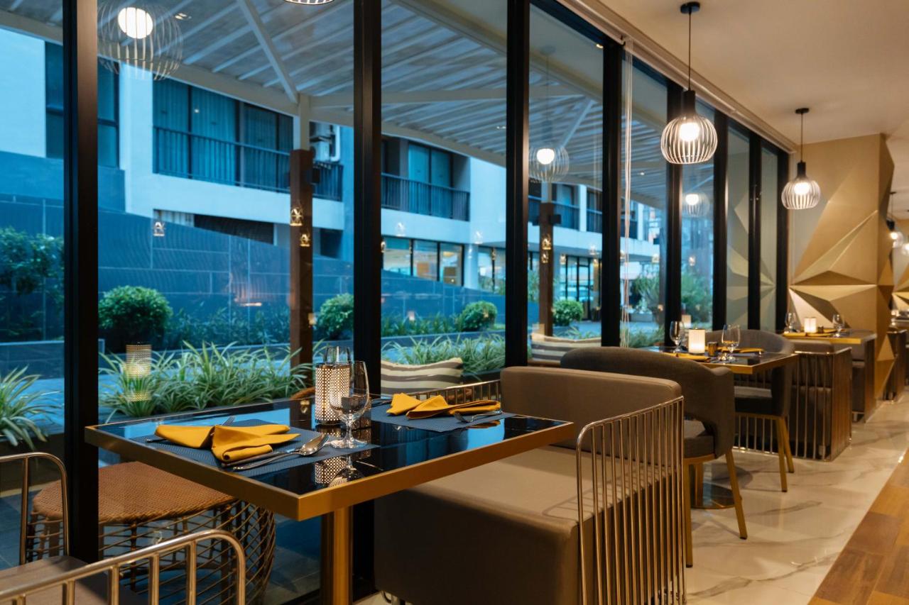 Wekata Luxury Hotel — о. Пхукет, Таїланд мініатюра 11