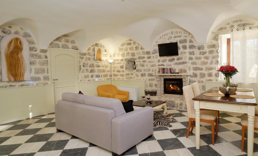 Zebra Hotel Donja Lastva — Боко-Которська бухта, Чорногорія мініатюра 9