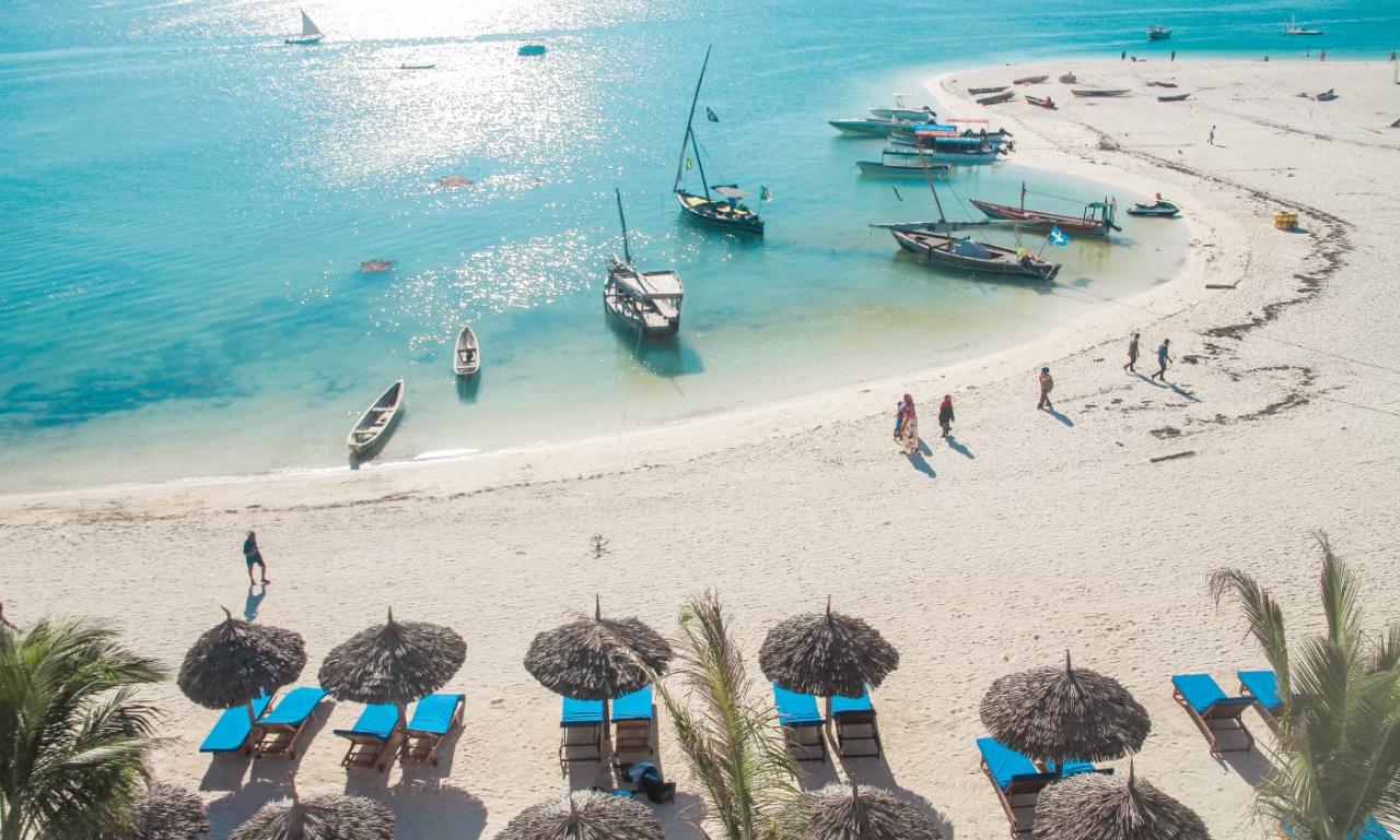 Sun Sea Bar — Кендва, Об'єднана Республіка Танзанія мініатюра 6