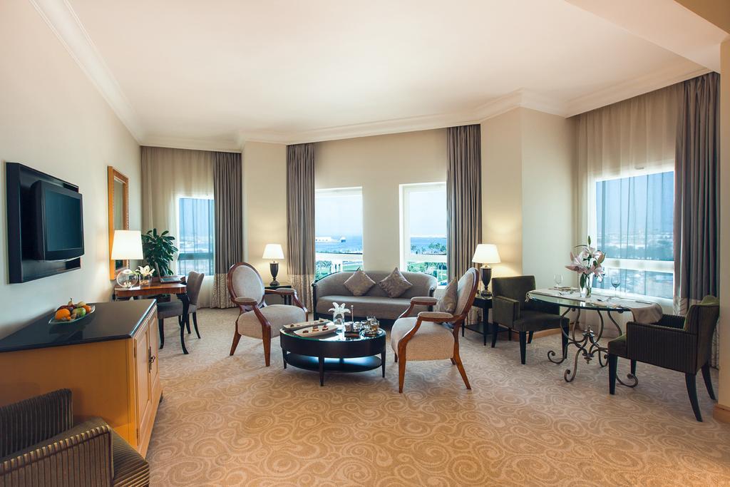Mоvenpick Hotel — Доха, Катар мініатюра 7
