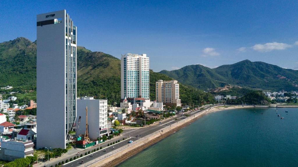 Joy Trip Hotel — Нячанг, В'єтнам — фото 1