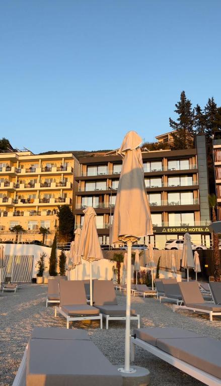 Esbjerg Hotel — Вльора, Албанія — фото 1