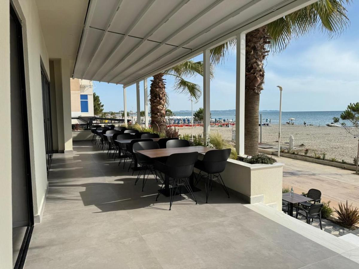 Seaside Hotel — Дуррес, Албанія мініатюра 6