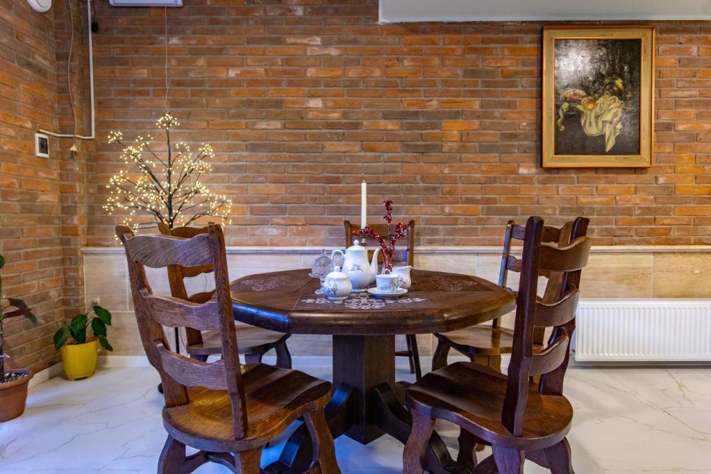 Lileo Hotel — Кутаїсі, Грузія мініатюра 39