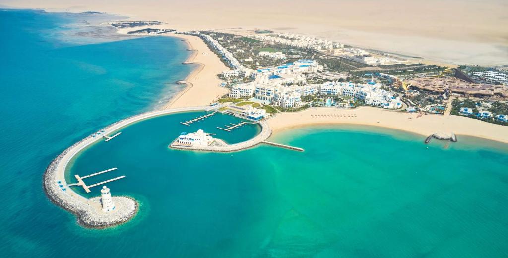 Hilton Salwa Beach Resort & Villa Abu Samra — Доха, Катар мініатюра 13