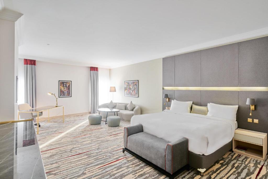 Ramada by Wyndham Doha Old Town — Доха, Катар мініатюра 6