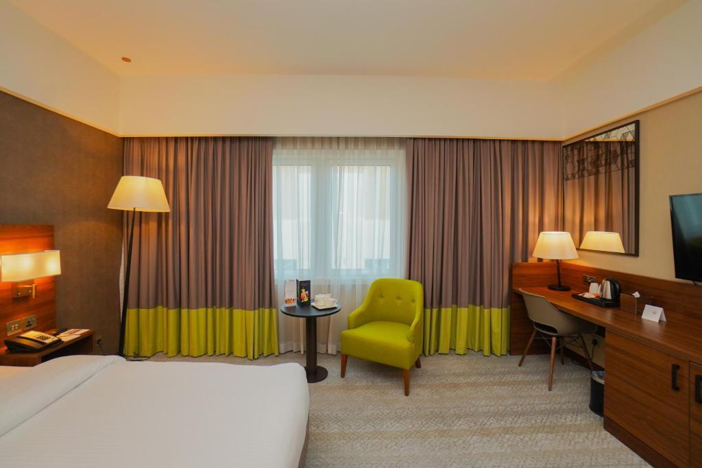 The Grand Lux ​​Hotel — Доха, Катар мініатюра 7