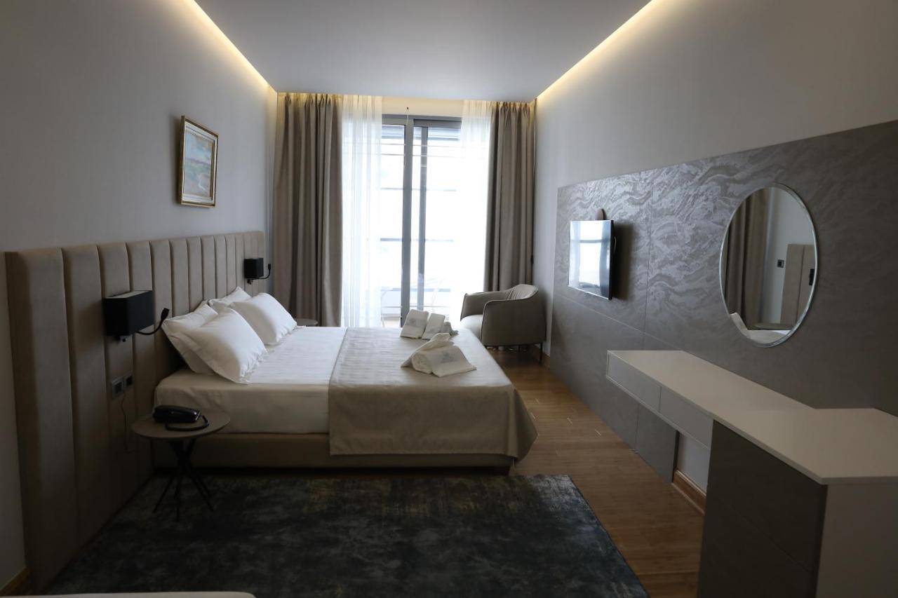 Imperial Hotel Vlore — Вльора, Албанія мініатюра 8