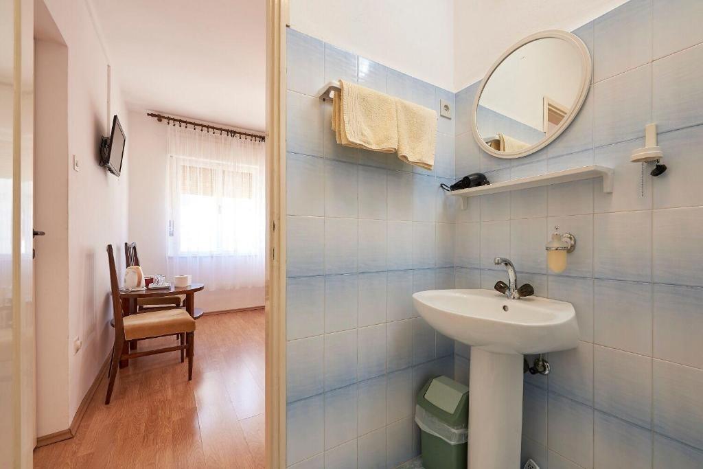 Ivo Apartment & Rooms — Трогір, Хорватія мініатюра 6