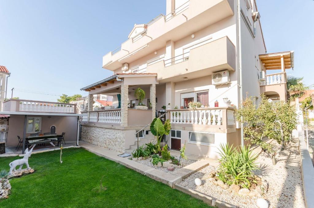 Rajka Apartments — Водіце, Хорватія — фото 1