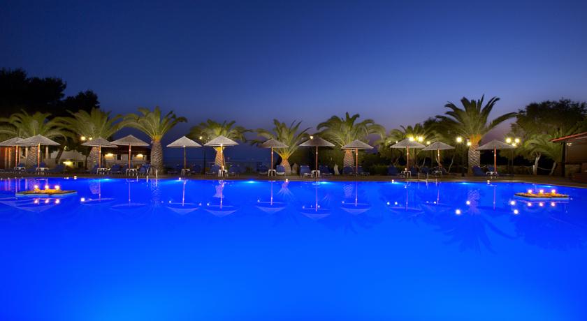 Blue Dolphin Hotel — Халкідікі, Греція мініатюра 10