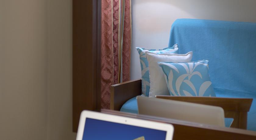 Blue Dolphin Hotel — Халкідікі, Греція мініатюра 16