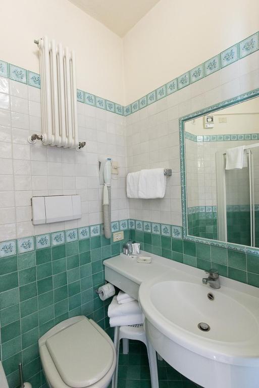 Trevi Hotel Riccione — Річчоне, Італія мініатюра 7