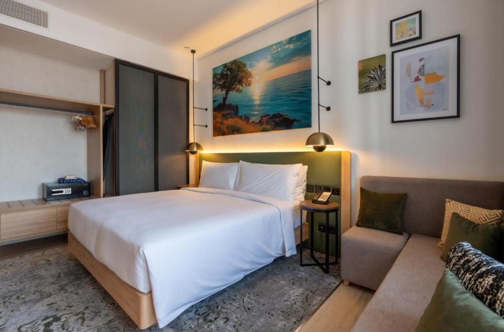 West Walk Retaj Hotel — Доха, Катар мініатюра 6