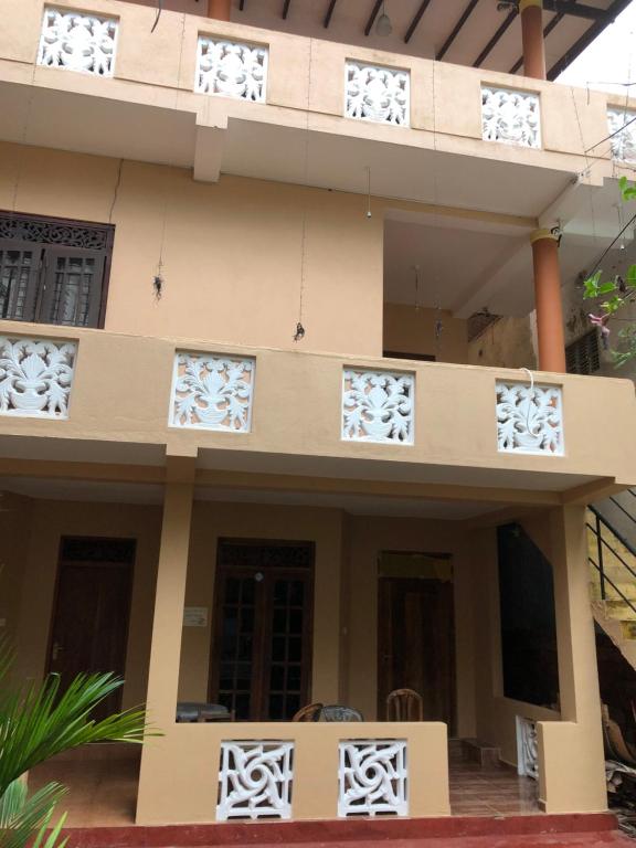 Kumara Guest House & Apartment — Унаватуна, Шрі Ланка мініатюра 7