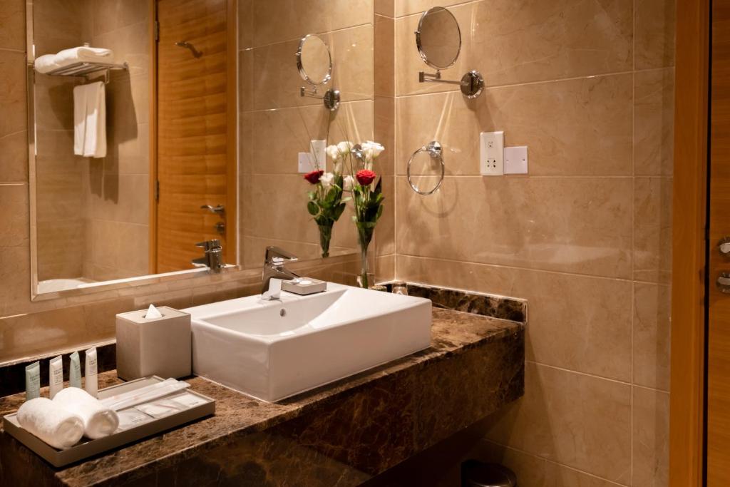 Peony Hotel — Дубаї, Об'єднані Арабські Емірати мініатюра 34