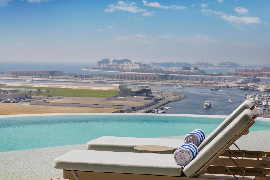 Ciel Dubai Marina, Vignette Collection — Дубаї, Об'єднані Арабські Емірати мініатюра 160