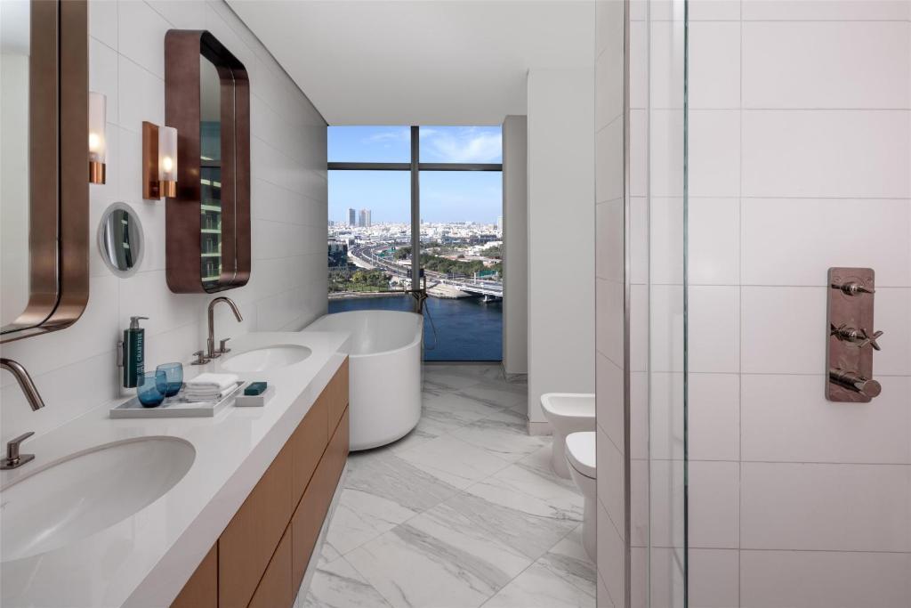 Hilton Dubai Creek Hotel Residences Jewel of the Creek — Дубаї, Об'єднані Арабські Емірати мініатюра 72