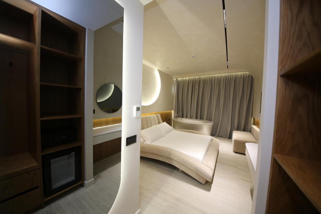 Coral Boutique Hotel — Орикум, Албанія мініатюра 6