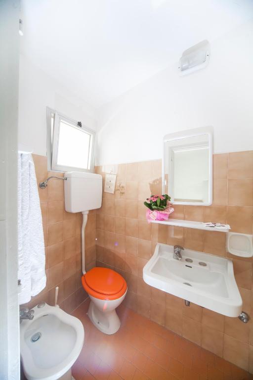 Latini Hotel Rivazzurra, Емілія Романья, Італія мініатюра 6