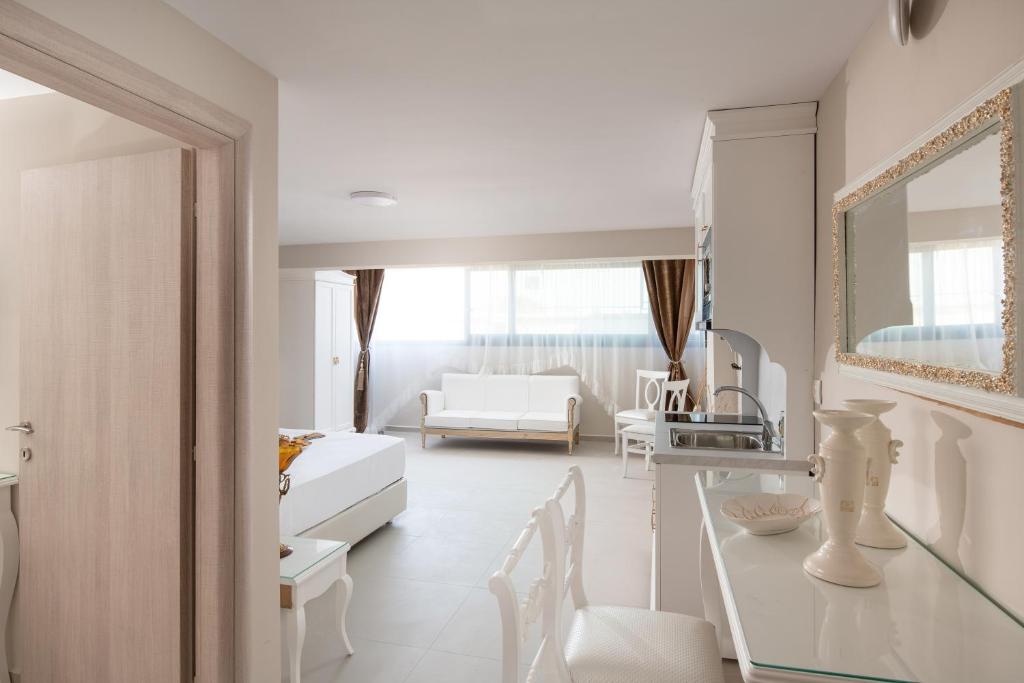 Mykoniatika Villas — Халкідікі, Греція мініатюра 9