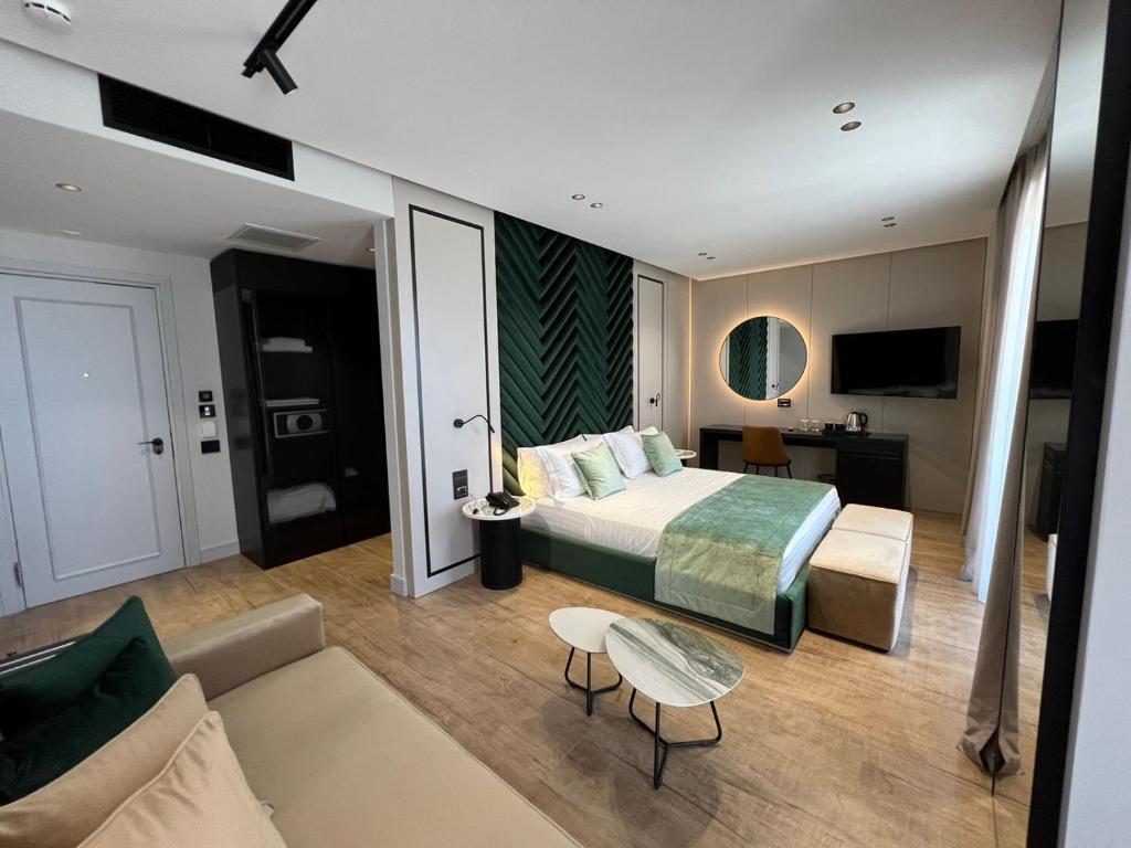 Rozafa Palace — Саранда, Албанія мініатюра 7