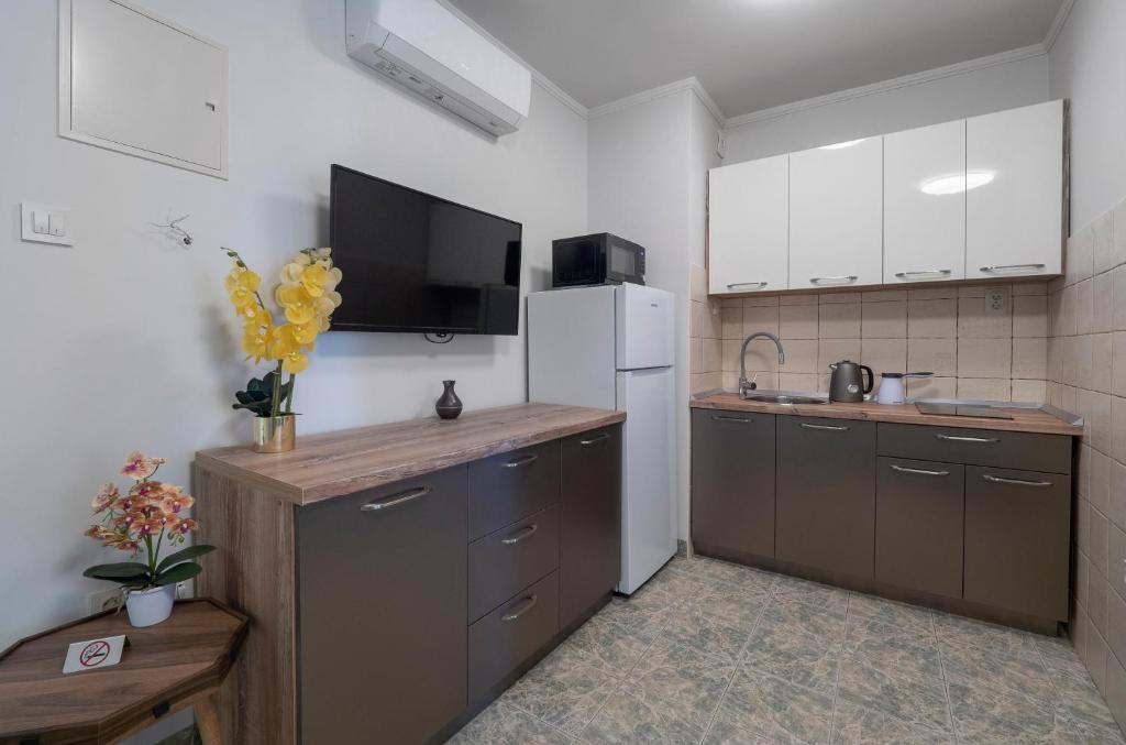 Cataleya Przno Apartments — Будванськая Рівʼєра, Чорногорія мініатюра 99