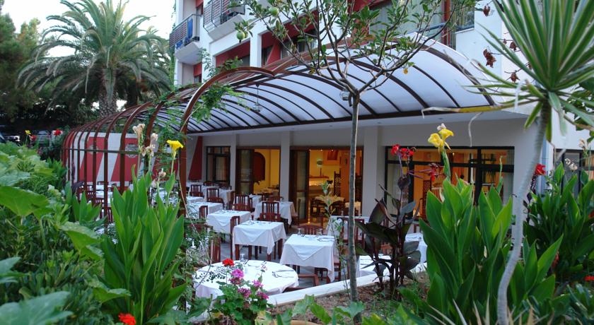 May Beach Hotel, о. Крит, Греція мініатюра 61
