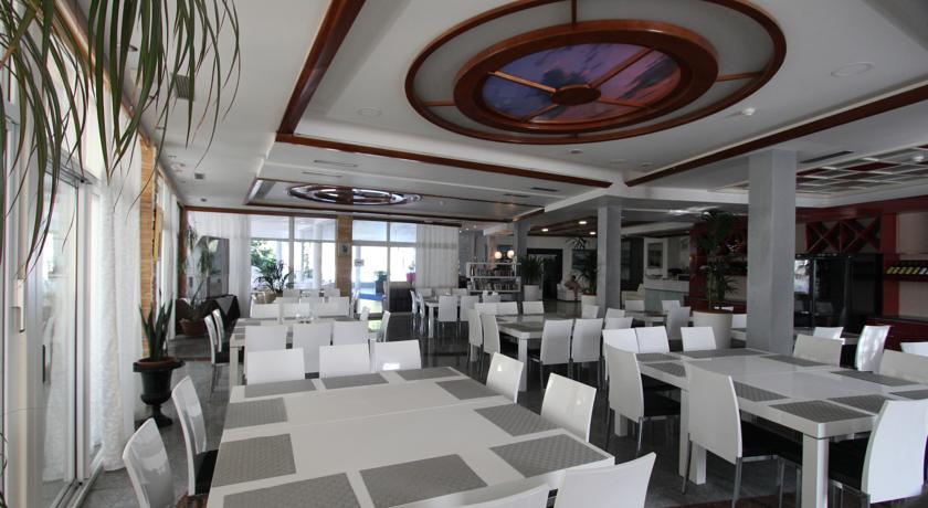 Sveti Kriz Hotel — о. Чіово, Хорватія мініатюра 16